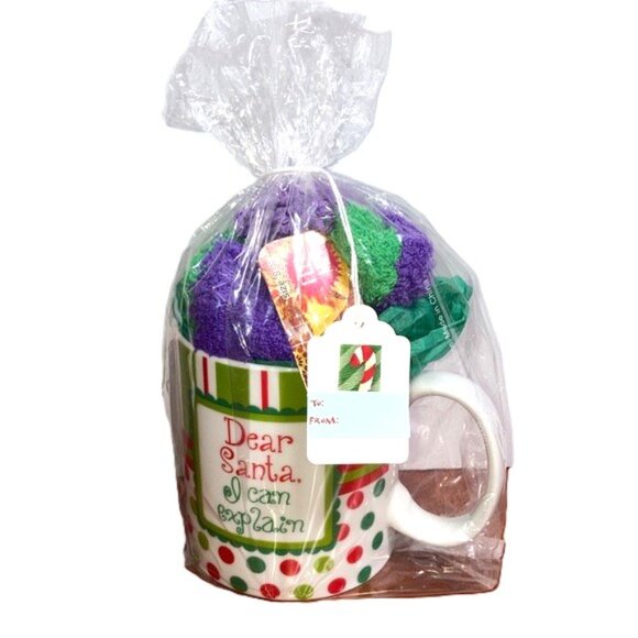 Dear Santa “I Can Explain” Coffee Mug 16 oz and Fuzzy Socks GIFT SET - Picture 2 of 13